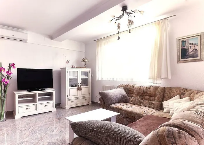 Casa Lejlighed *