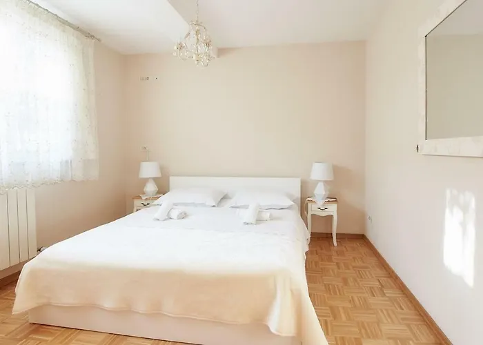 Casa Lejlighed